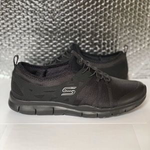 Sketchers Women’s Gratis Tempos casual comfort sneaker